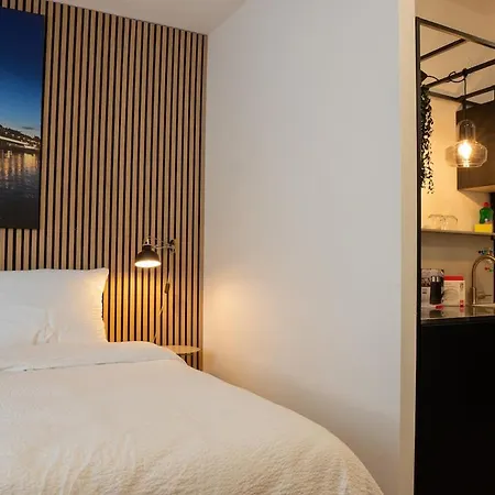 Апартаменты N14 Elegant In With Ac And Parking Братислава