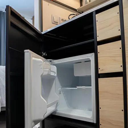 N14 Elegant In With Ac And Parking Apartment