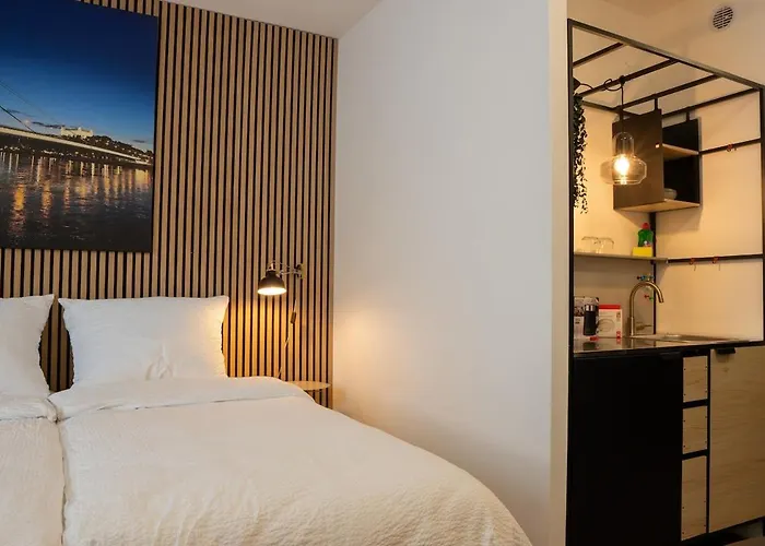 Appartement N14 Elegant In With Ac And Parking Bratislava