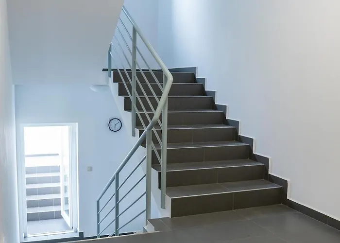 N14 Elegant In With Ac And Parking * Bratislava